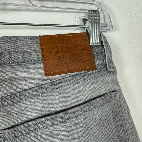 Levis Jeans Denim Wedgie Straight Light Wash Grey Silver Solid Premium Cotton - Picture 7 of 10